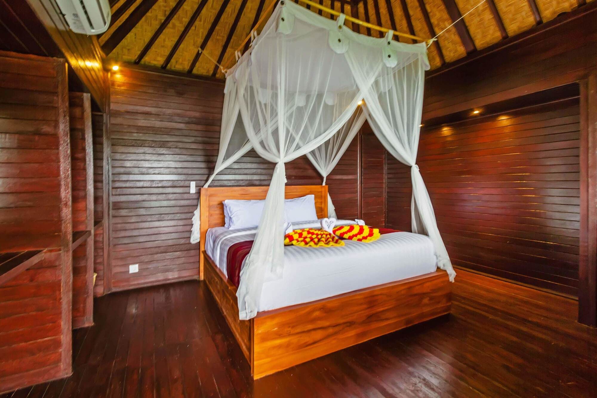 Ocean Hostel Ceningan Island Εξωτερικό φωτογραφία